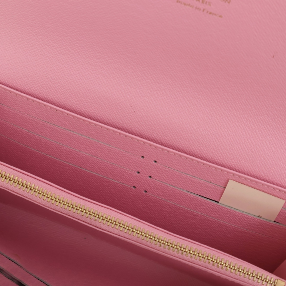 LV Holiday Edition Damier Wallet - Image 5