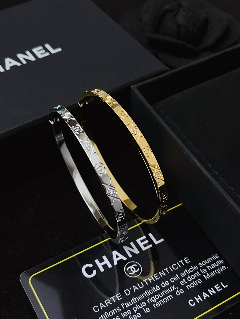 Alternative view of CHANEL Quilted Crystal Thin Two-Tone Bangle Set
