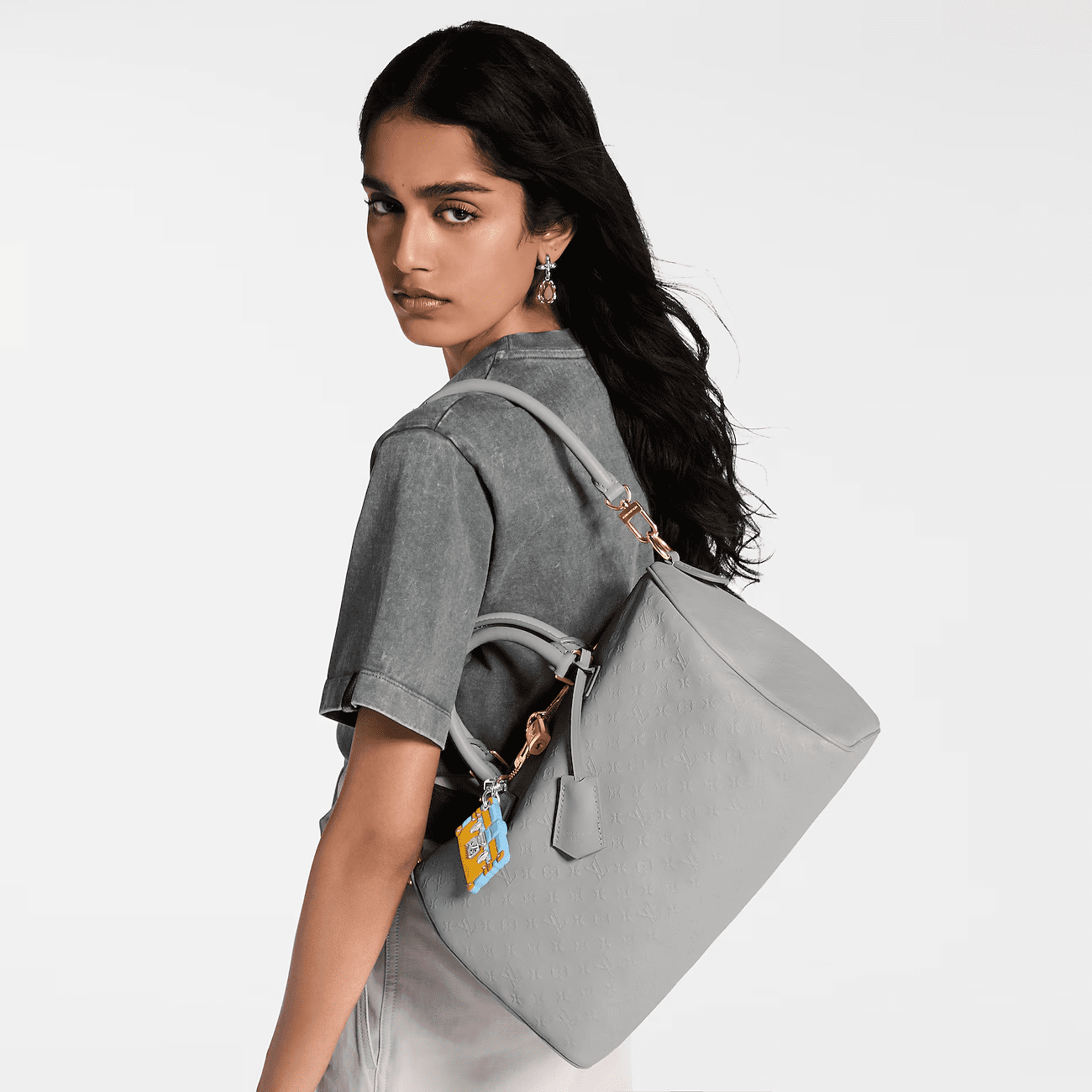 Louis Vuitton Speedy Soft 30 Cloud Gray - Image 3