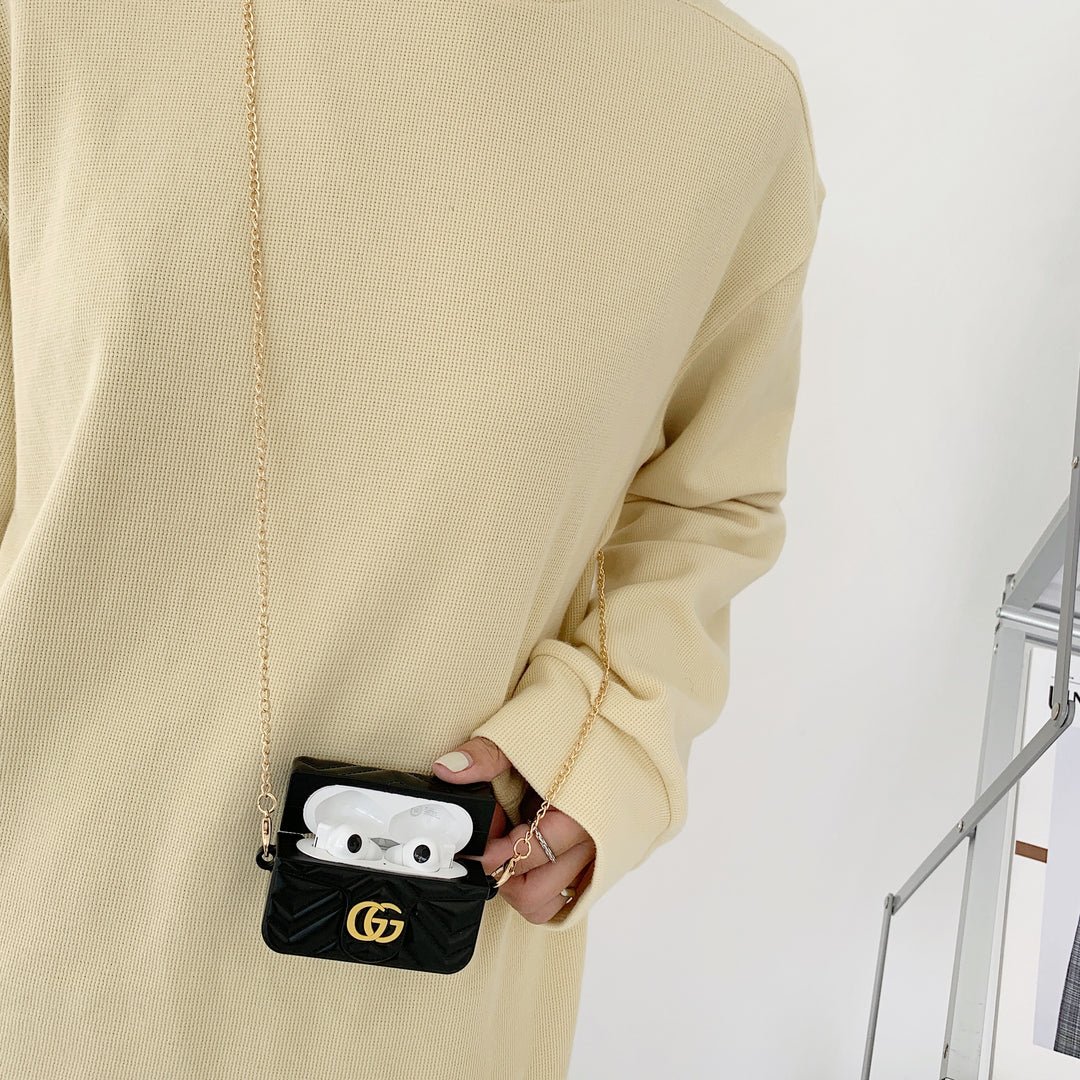 Gucci G Quilted Leather Earbud Case - Image 4