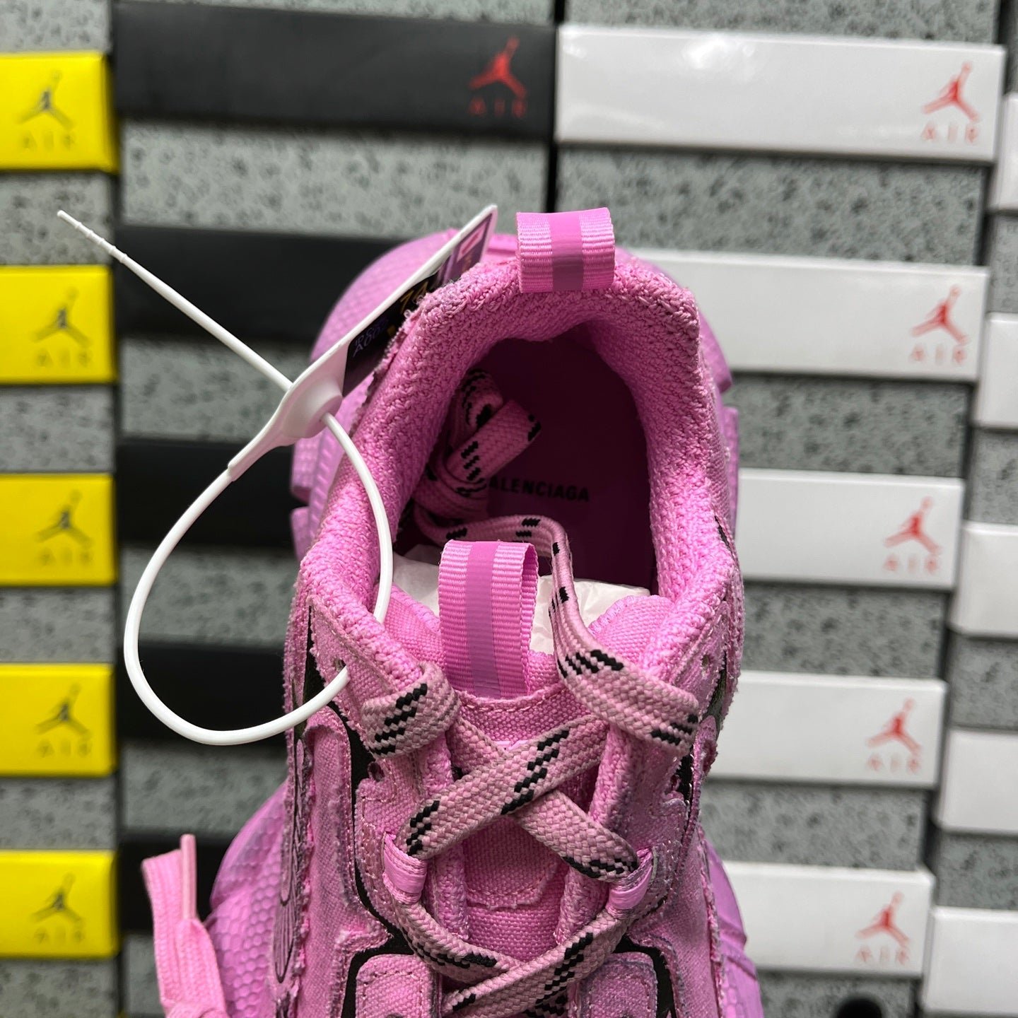 Alternative view of Balenciaga 3XL Destroyed Pink