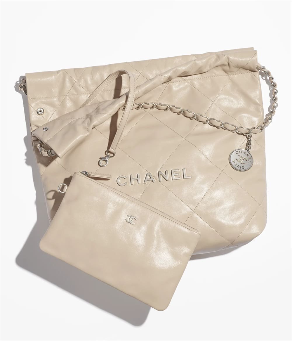 Alternative view of CHANEL 22 Small Handbag