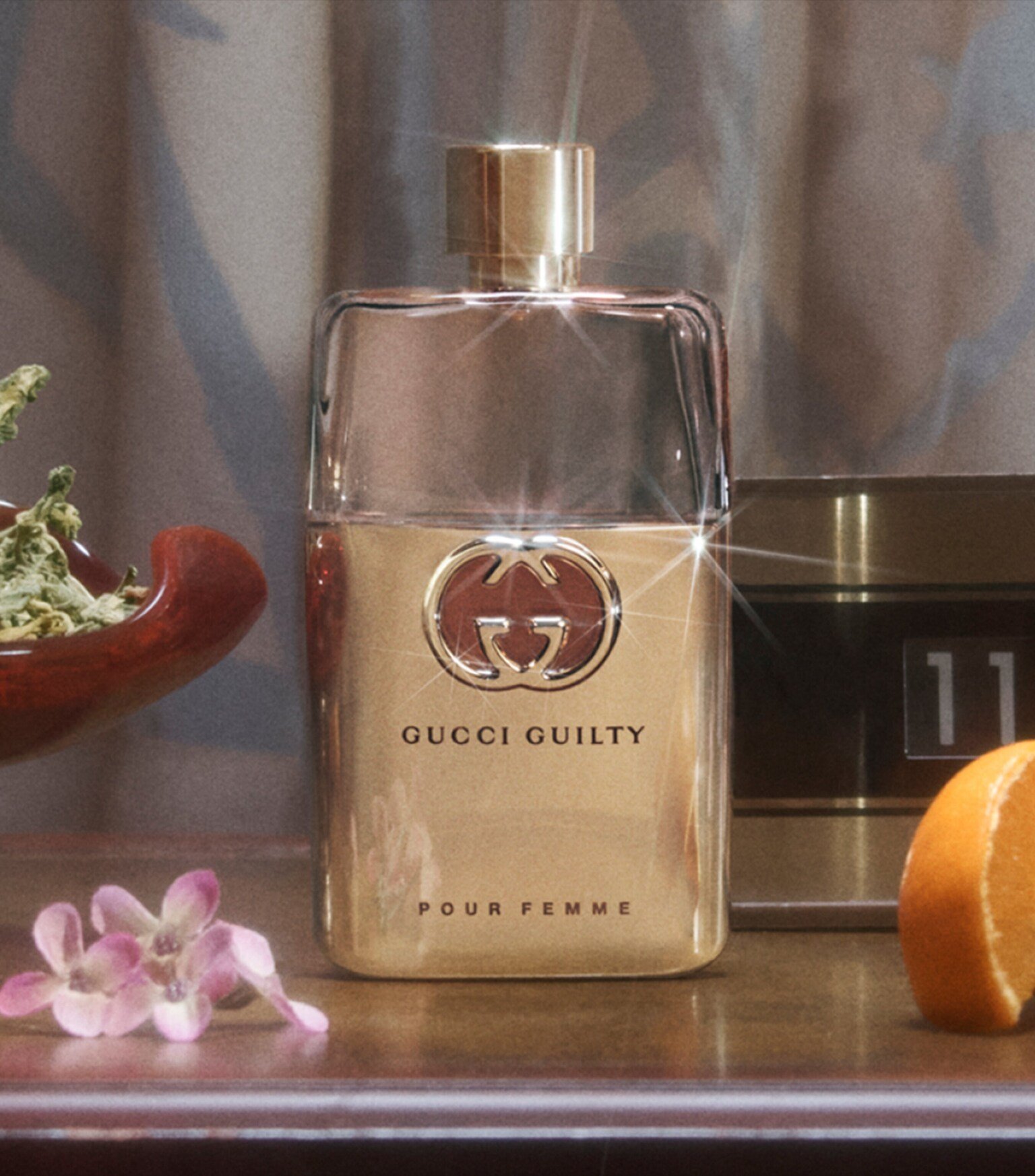 Gucci Guilty Gold Perfume 90ml - Image 4