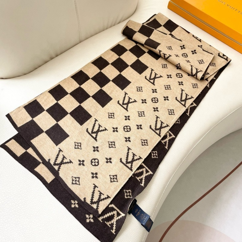 LV Checkerboard & Monogram Reversible Scarf - Image 9
