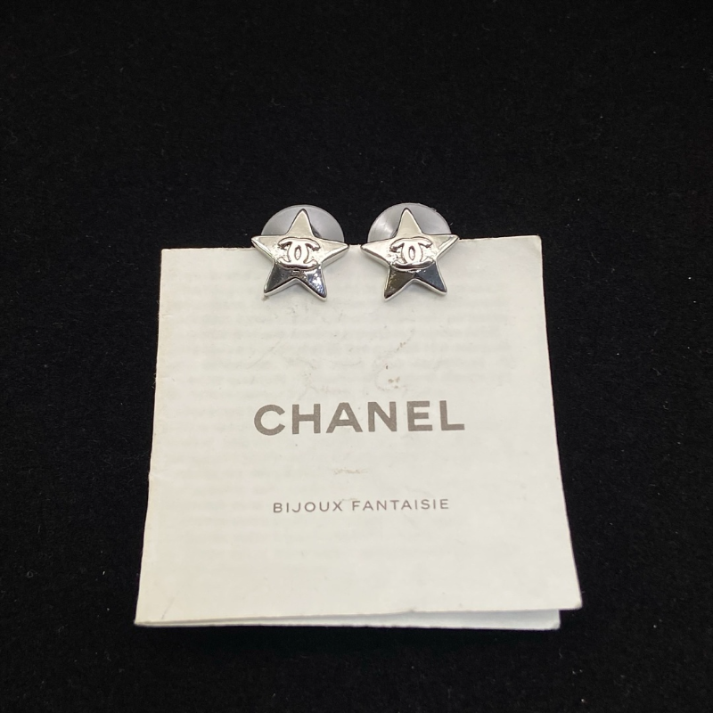 Chanel Star Shape Metal Stud Earrings - Image 3