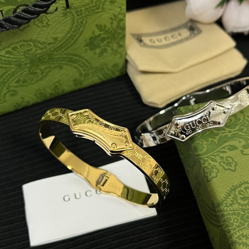 S386 Women's fashion 18K titanium steel bracelet Jewelry