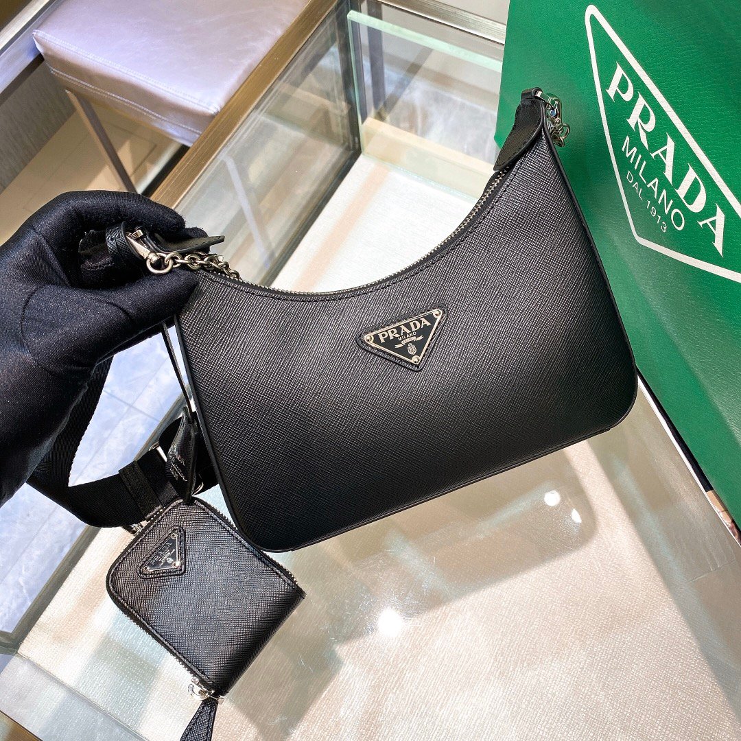 Prada Re-Edition 2005 Saffiano Leather Bag - Image 4