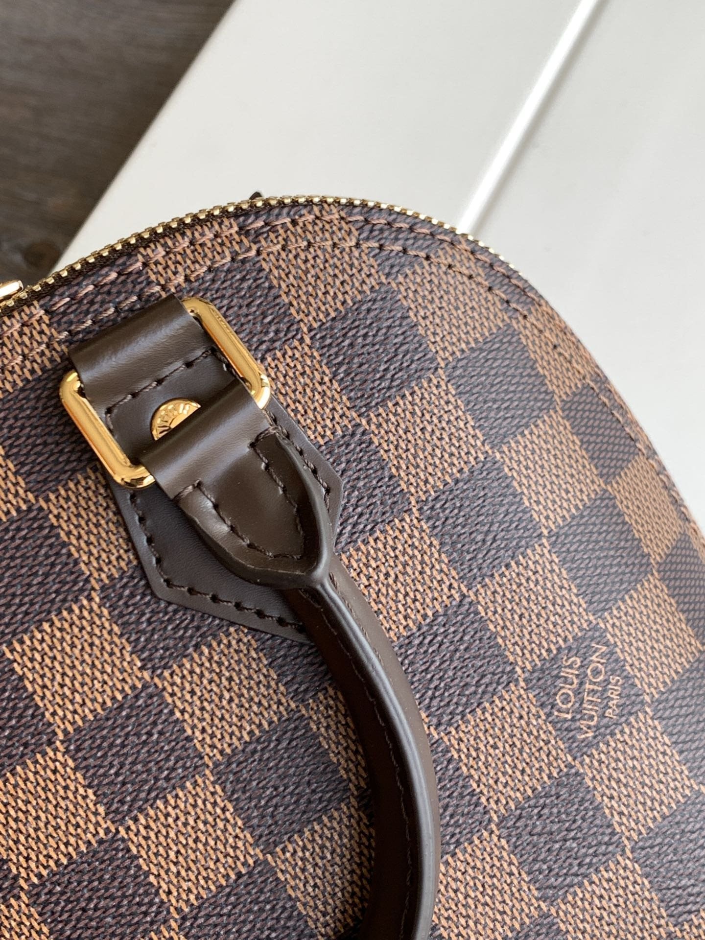 Louis Vuitton Alma BB Damier Ebene Canvas - Image 4