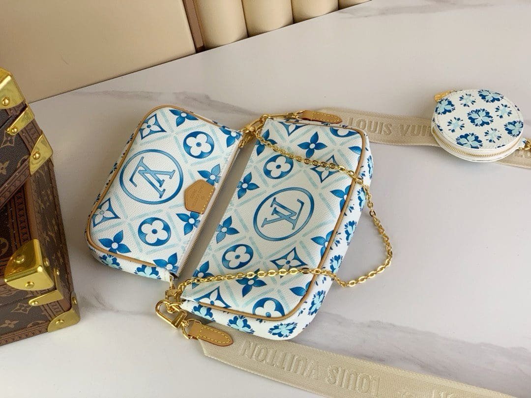 Louis Vuitton LV By The Pool Multi Pochette - Image 6