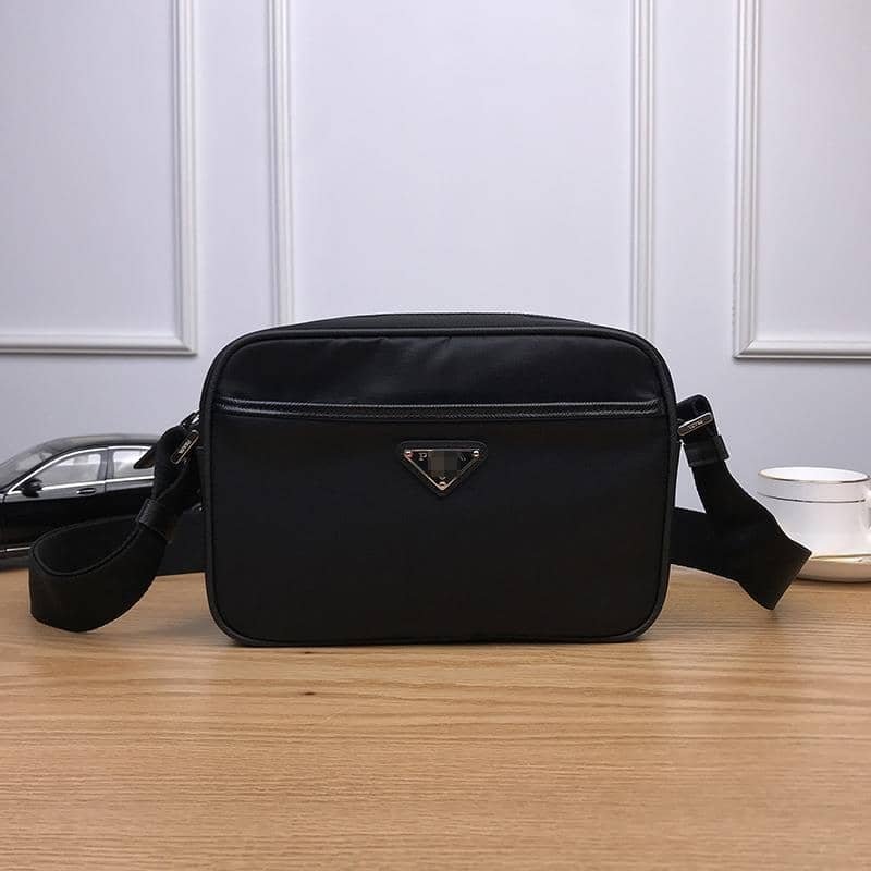 Prada Triangle Logo Re-Nylon Bag - Image 2