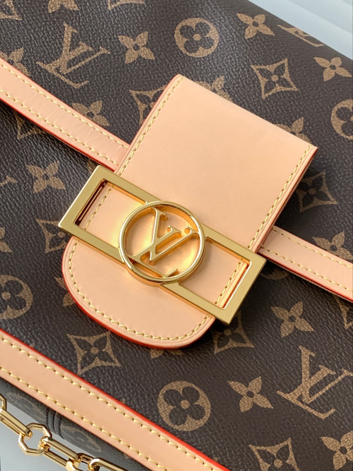 Louis Vuitton Dauphine Soft GM Monogram - Image 6