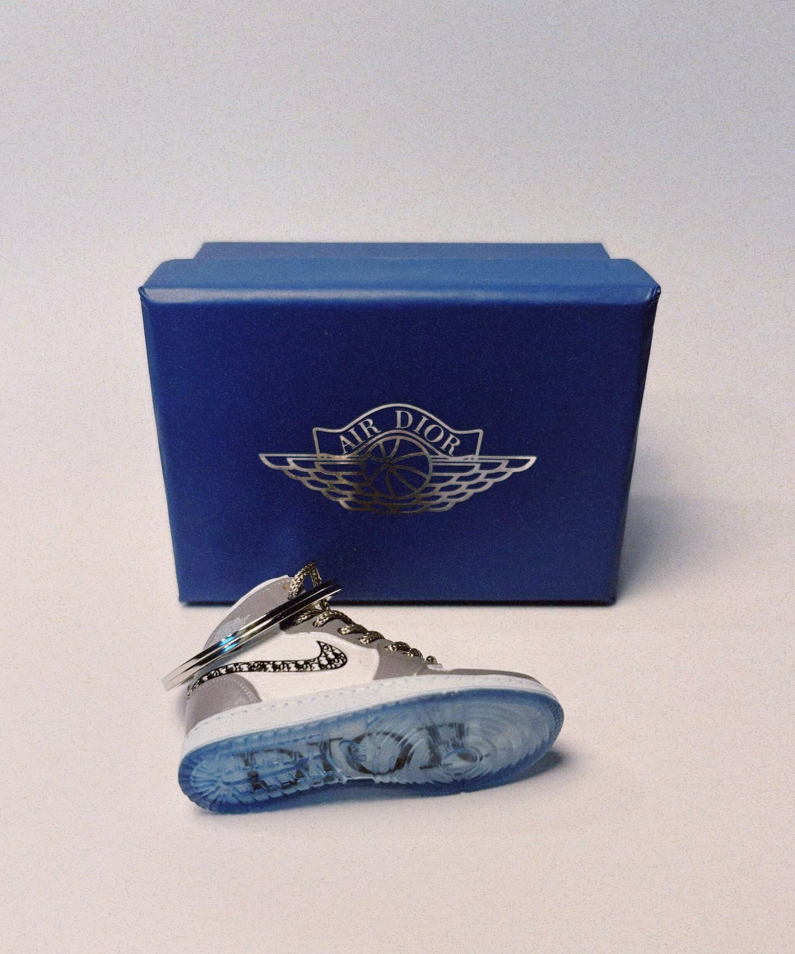 Alternative view of Jordan 1 High Dior Keychain
