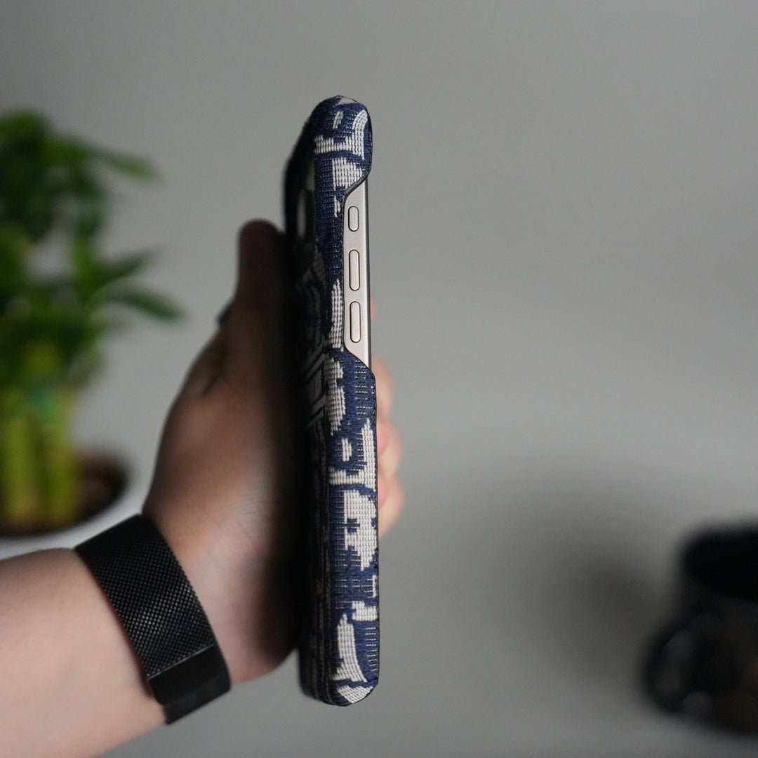 Dior Blue Oblique Jacquard Logo Phone Case - Image 4