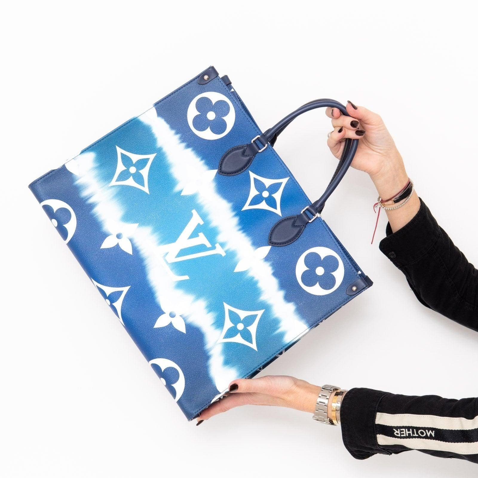 Alternative view of Louis Vuitton OnTheGo Monogram Canvas