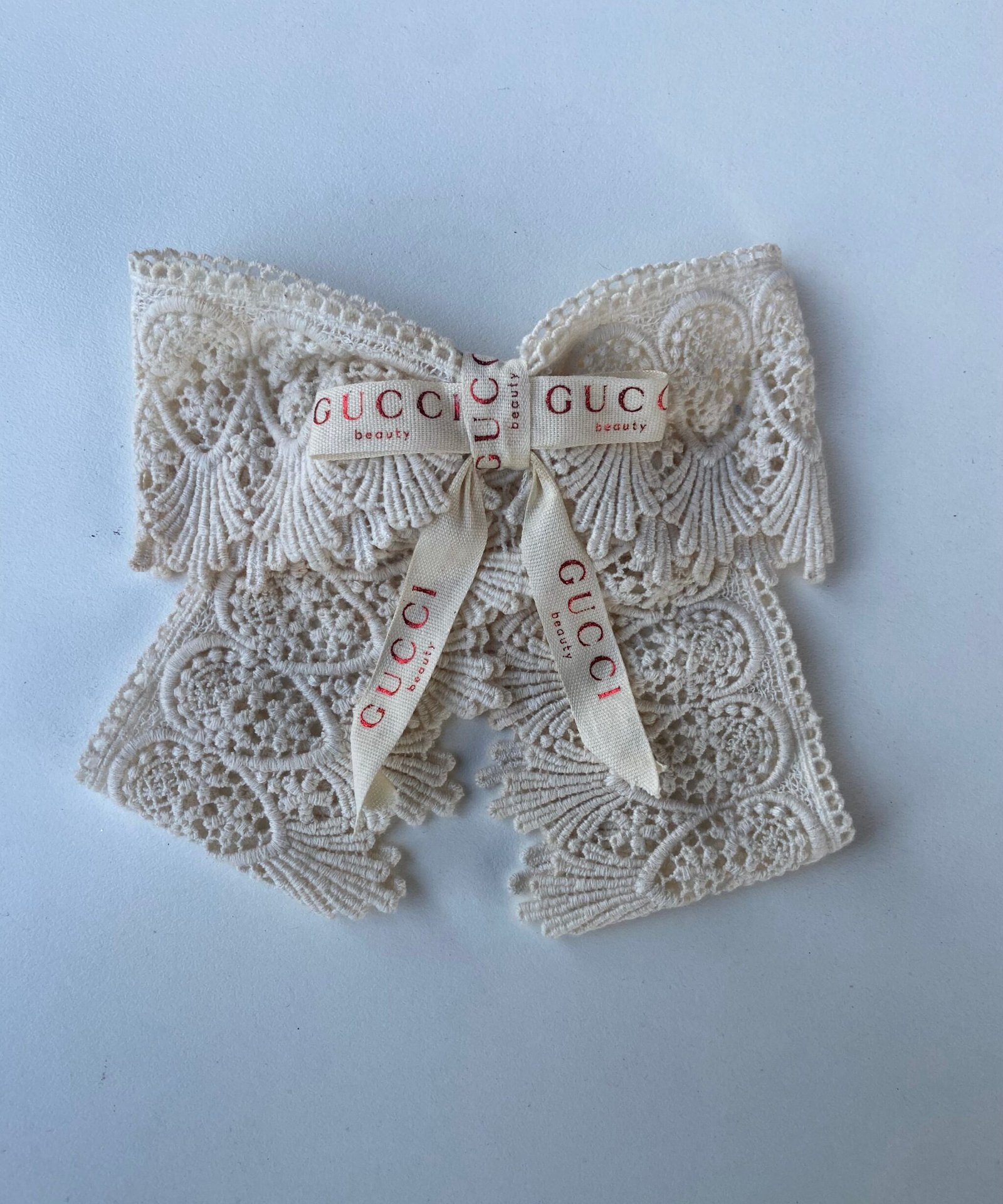 Gucci Vintage Lace Bow Barrette