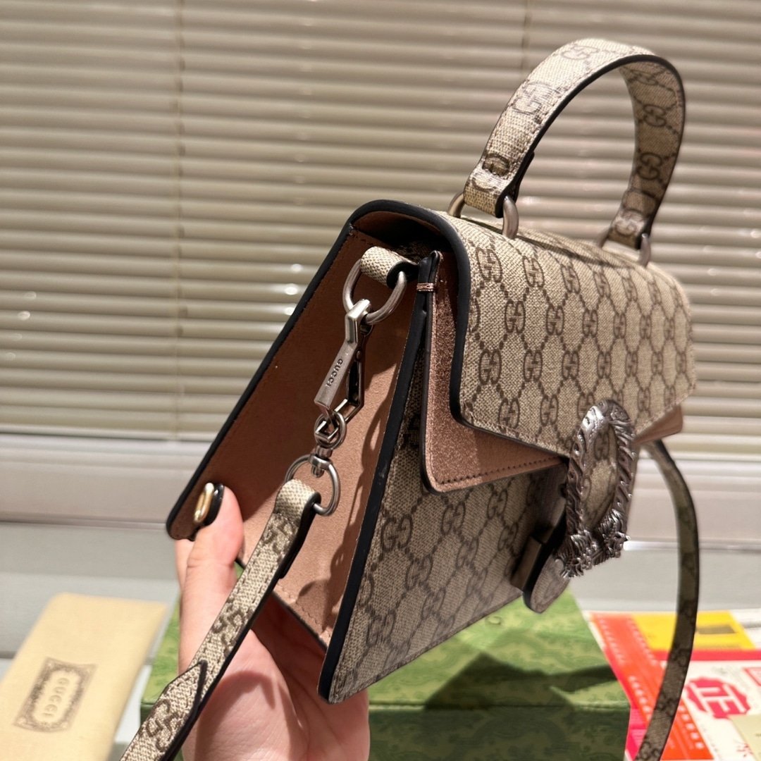 Gucci Dionysus Canvas Handbag - Image 3