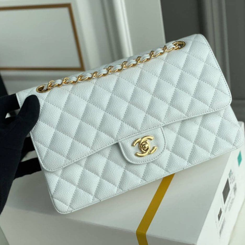 CHANEL Classic Flap Handbag GOLD METAL - Image 3