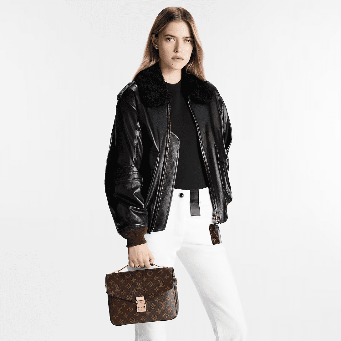 Louis Vuitton Pochette Métis Classic - Image 12