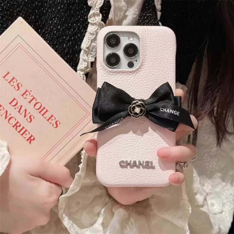 Chanel Bow Camellia Leather Phone Cover - Image 3