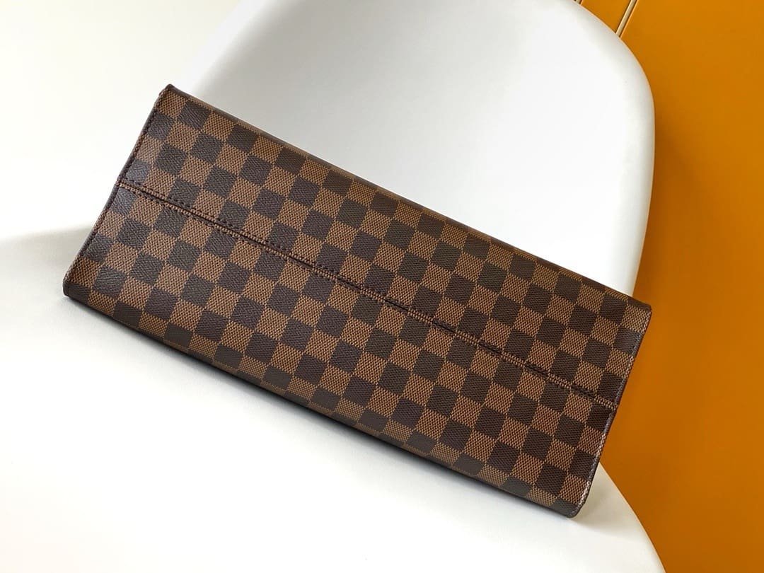 Louis Vuitton OnTheGo MM Damier Canvas - Image 6