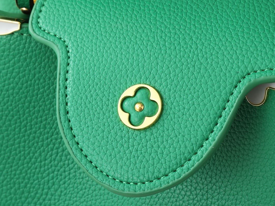 Louis Vuitton Capucines Mini Taurillon - Image 8