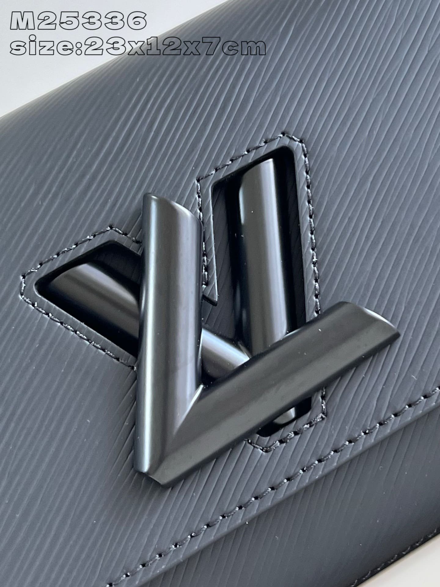 Louis Vuitton Twist West Matte Epi Leather - Image 8