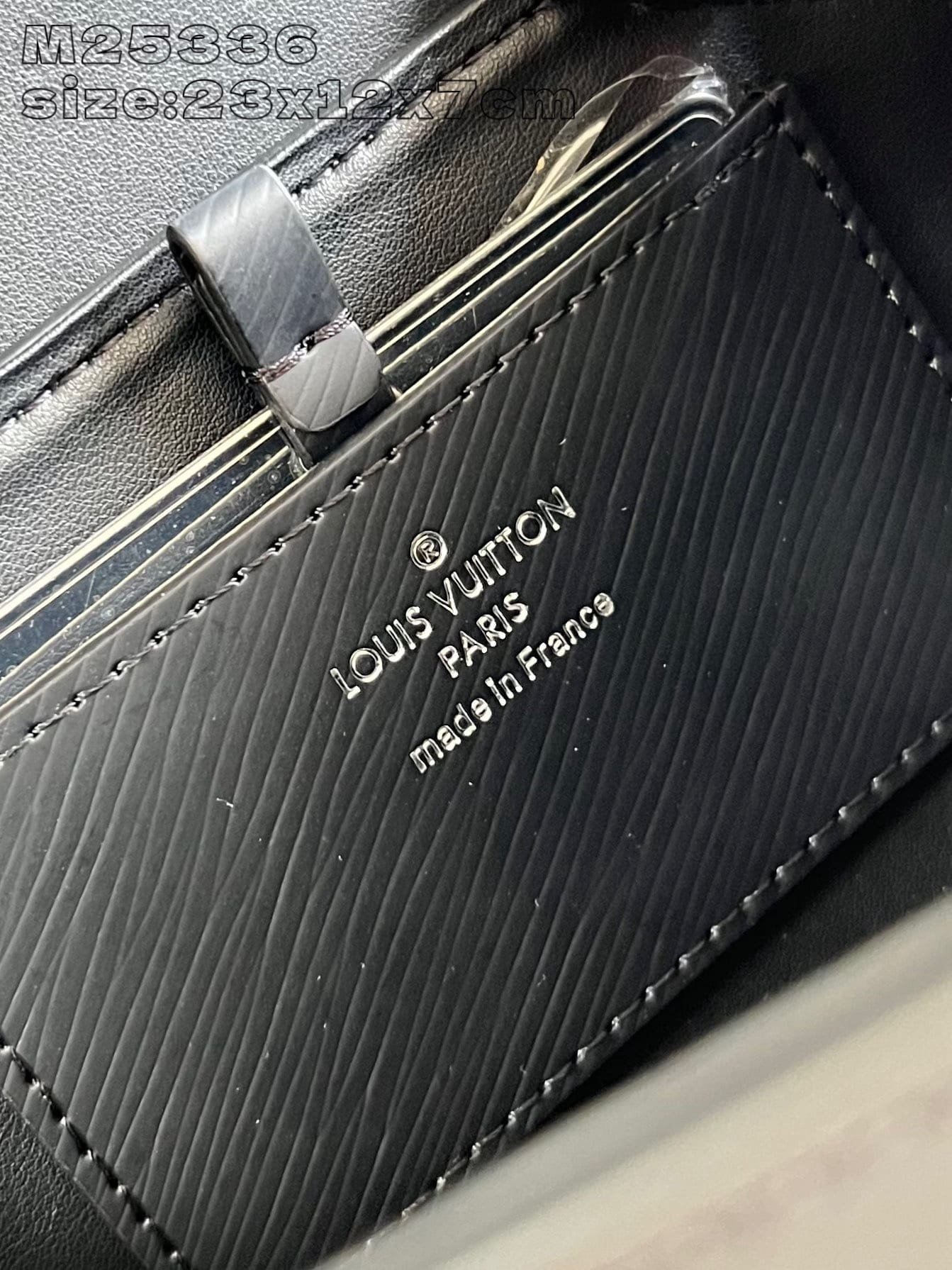 Louis Vuitton Twist West Matte Epi Leather - Image 10