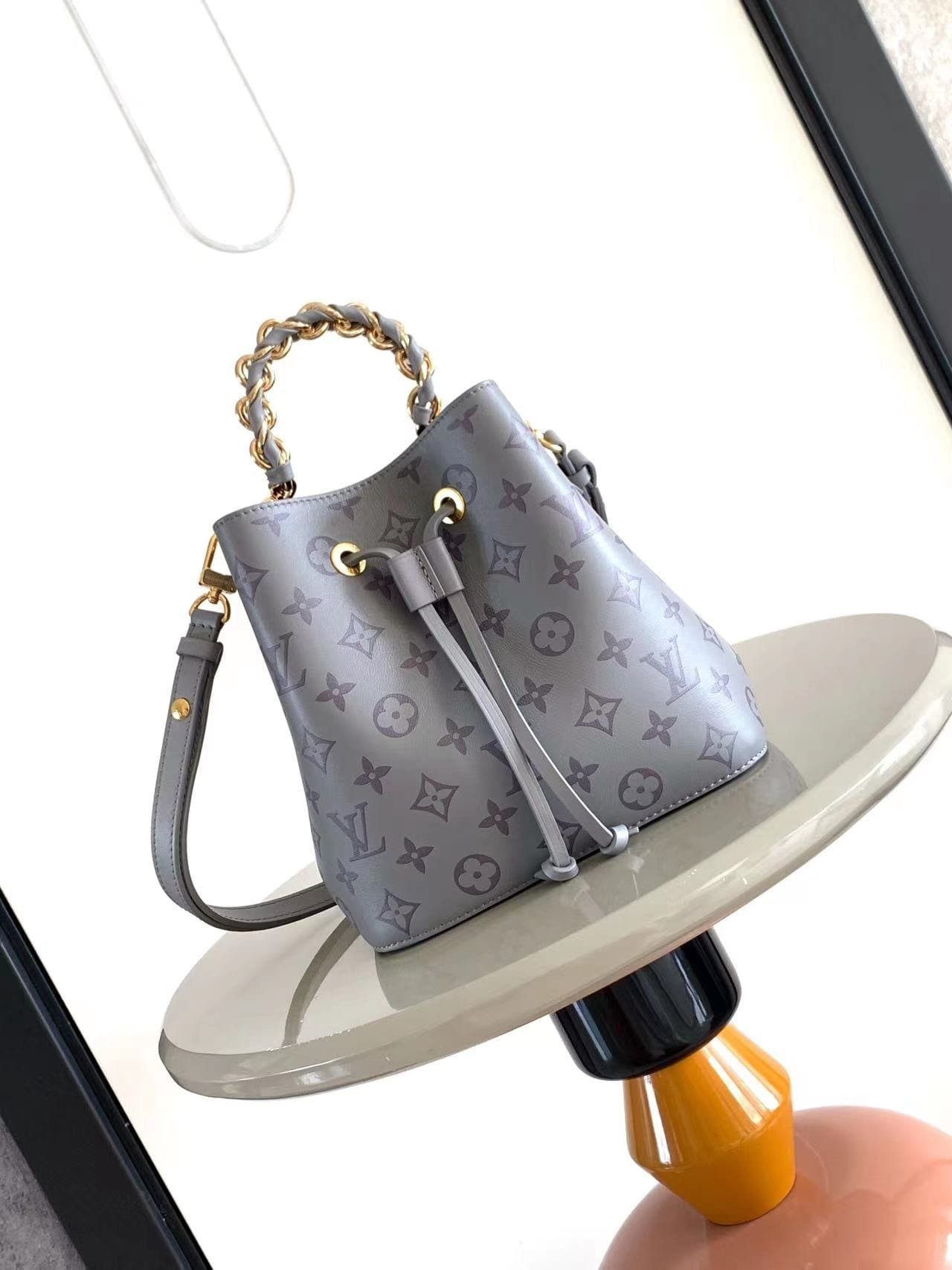 Alternative view of Louis Vuitton NéoNoé BB Monogram Ink