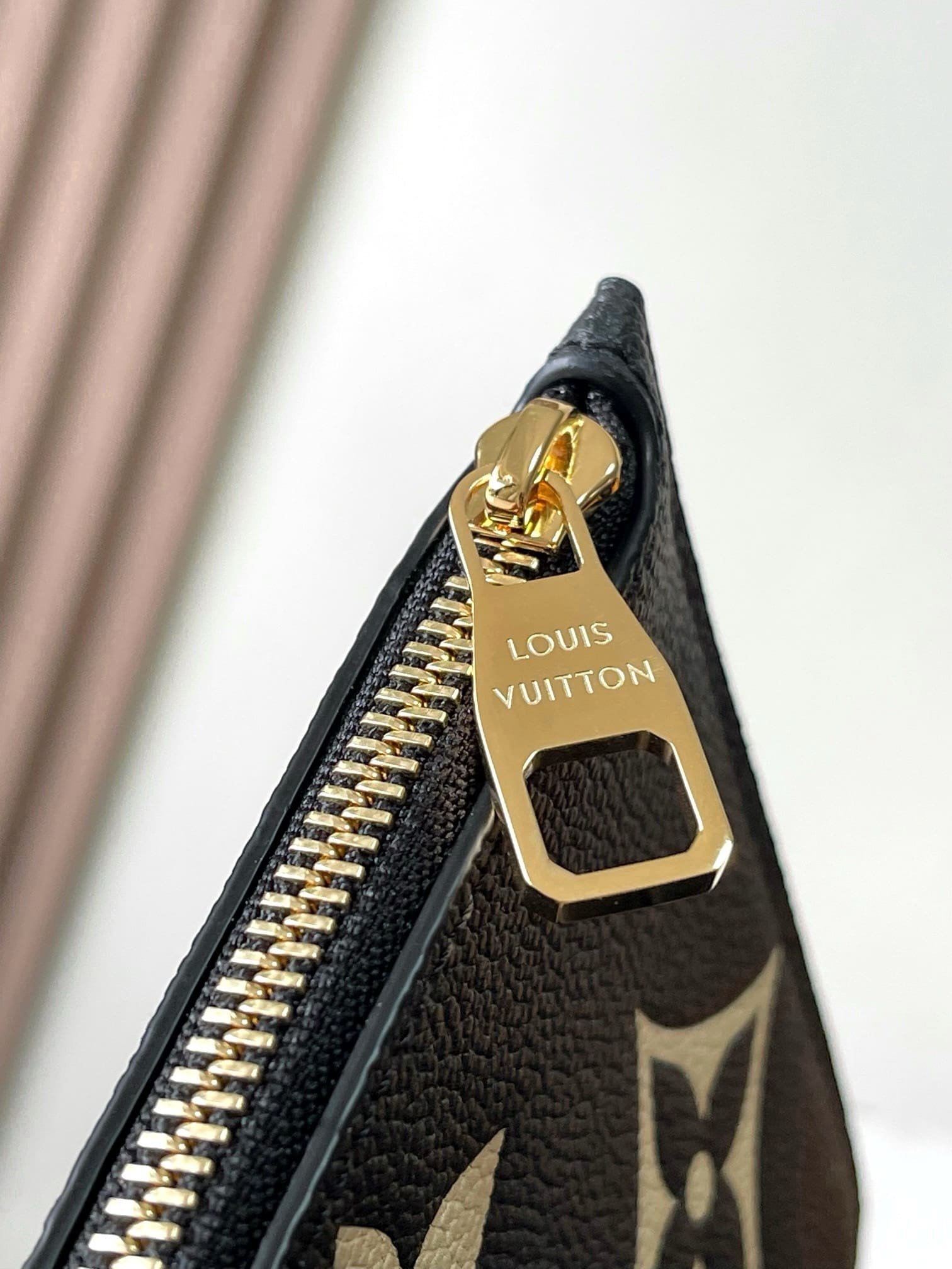 Louis Vuitton M58907 Neverfull MM - Image 7