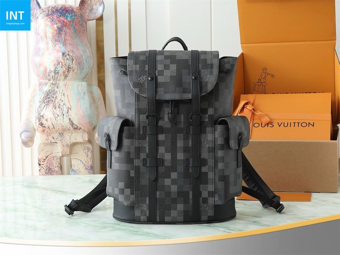 Louis Vuitton Christopher MM Damoflage - Image 4