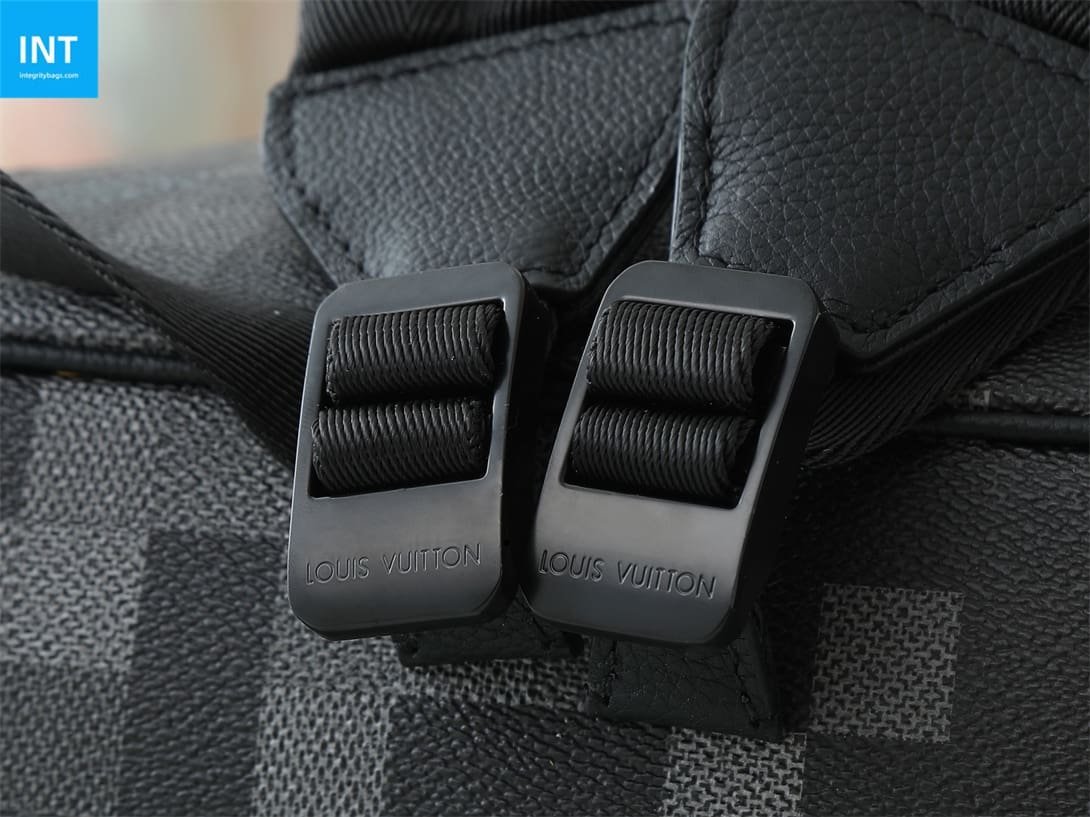 Louis Vuitton Christopher MM Damoflage - Image 14