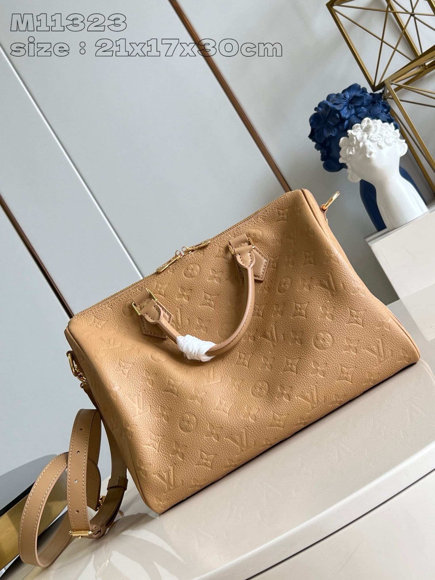 Alternative view of Louis Vuitton Speedy Soft 30 Arizona Beige