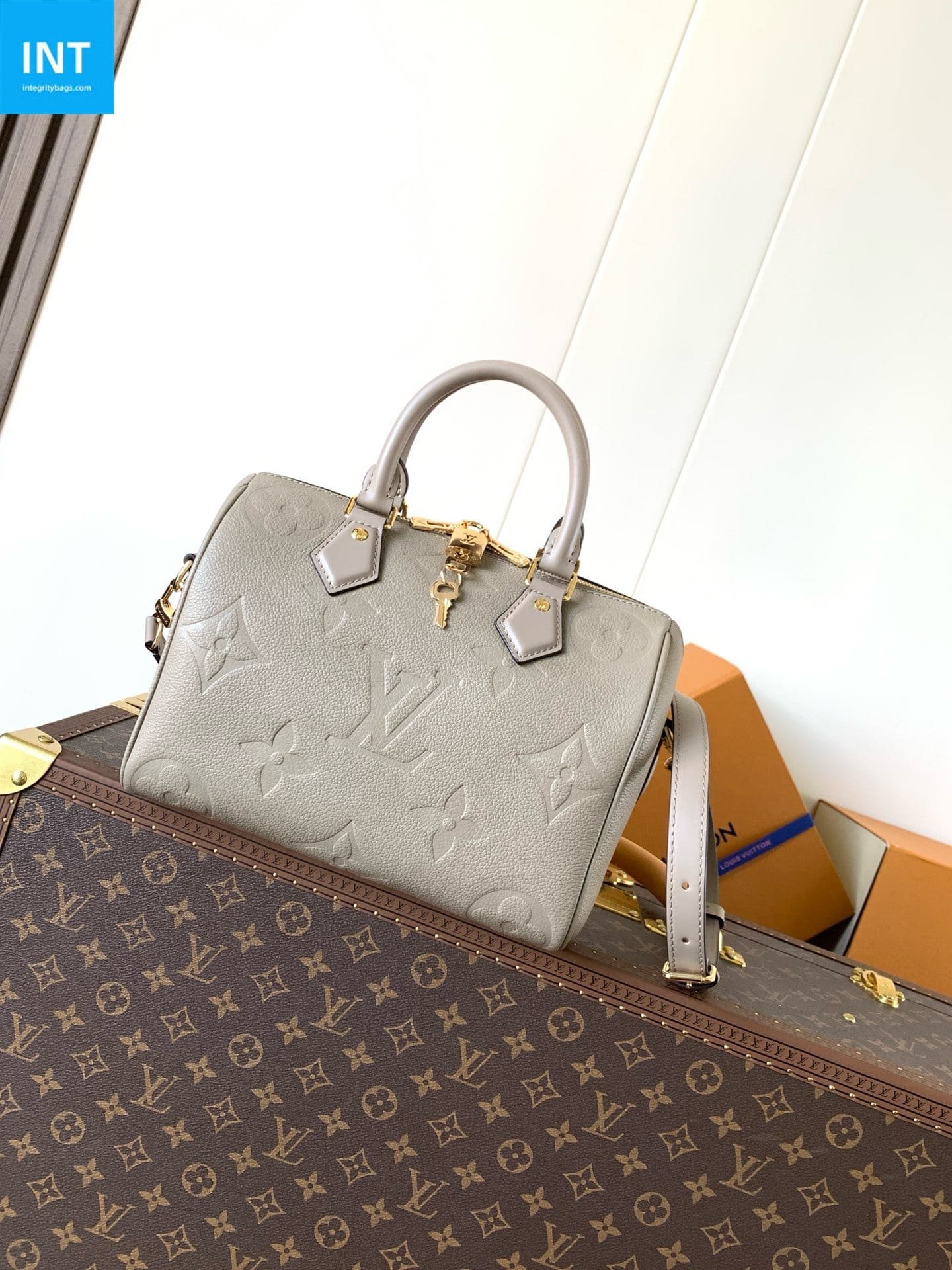 Alternative view of Louis Vuitton Speedy 25 Embossed Cowhide