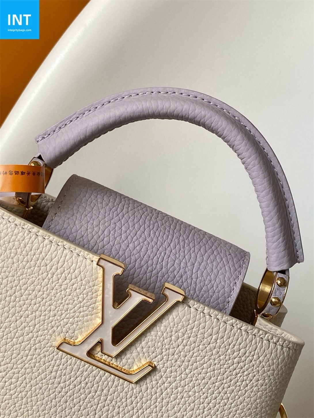 Louis Vuitton Capucines Mini Taurillon - Image 7