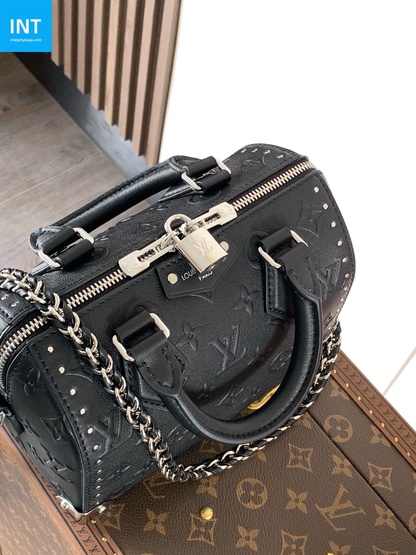Louis Vuitton Speedy Trunk 20 Debossed - Image 8