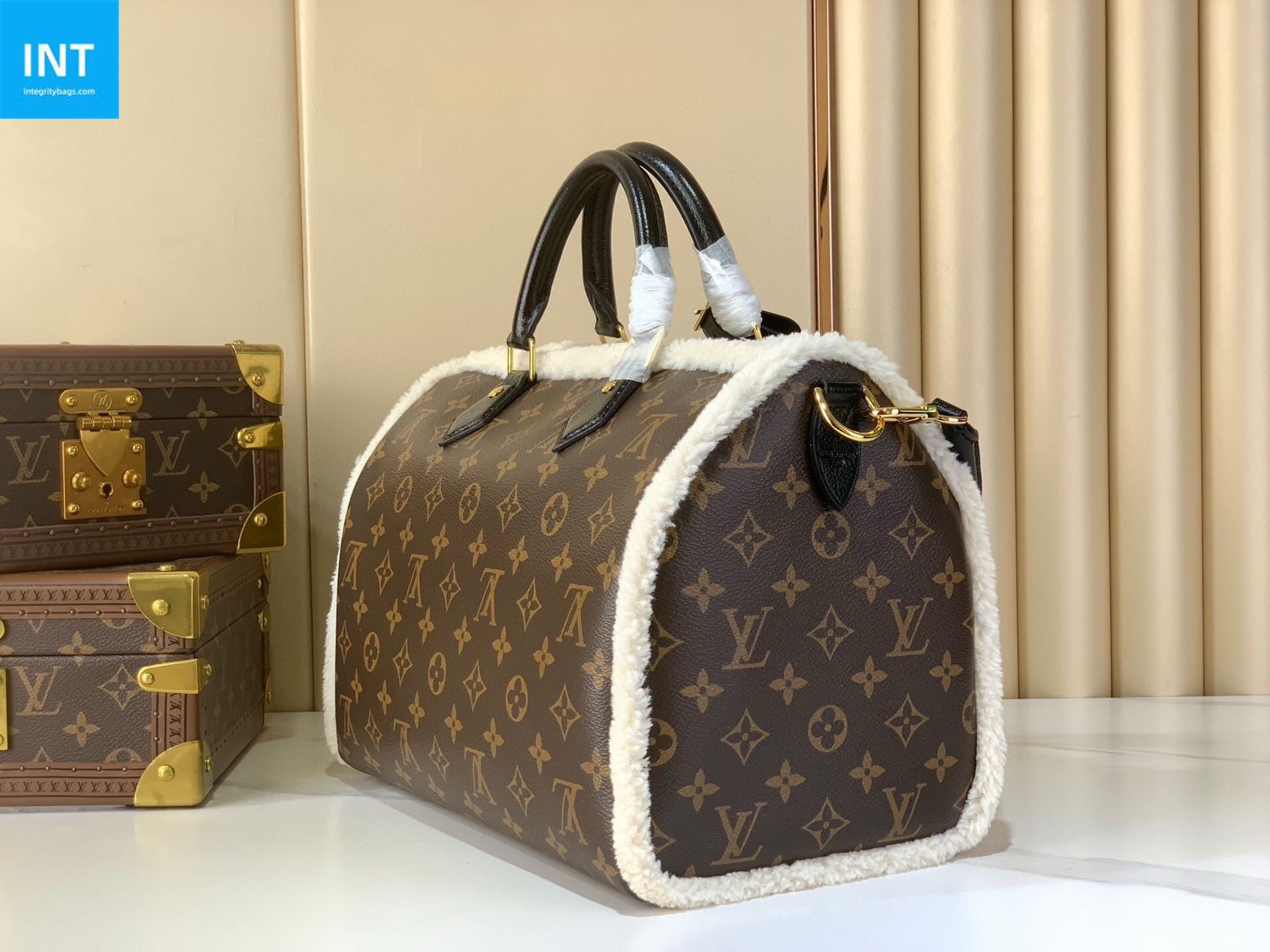 Louis Vuitton Speedy Soft 30 Monogram - Image 6