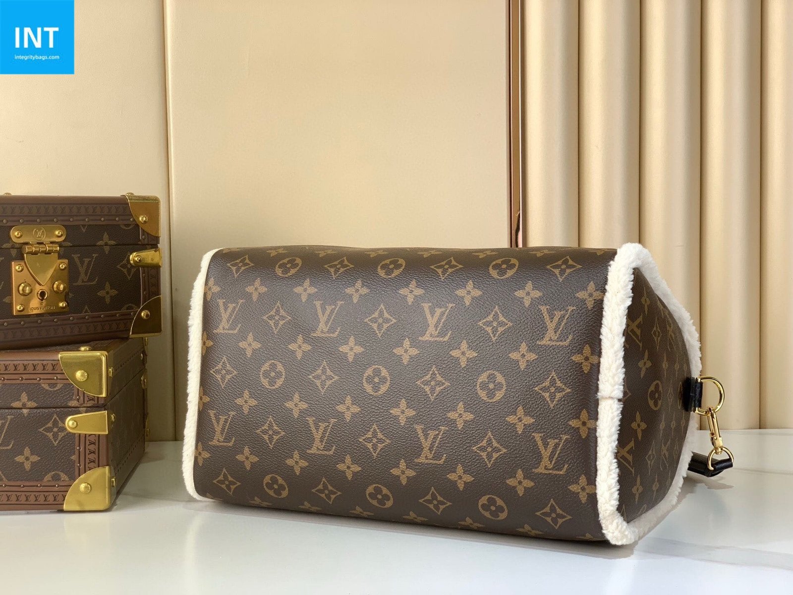 Louis Vuitton Speedy Soft 30 Monogram - Image 7