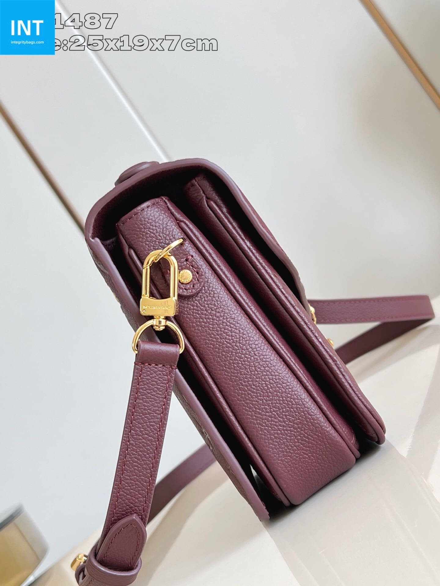 Louis Vuitton Métis MM Garnet Red - Image 4