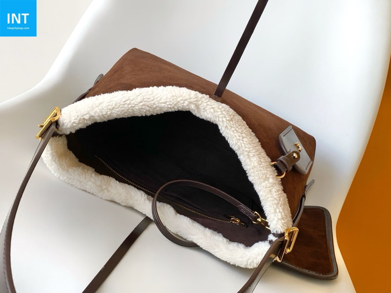 Louis Vuitton CarryAll PM Suede Shearling - Image 9