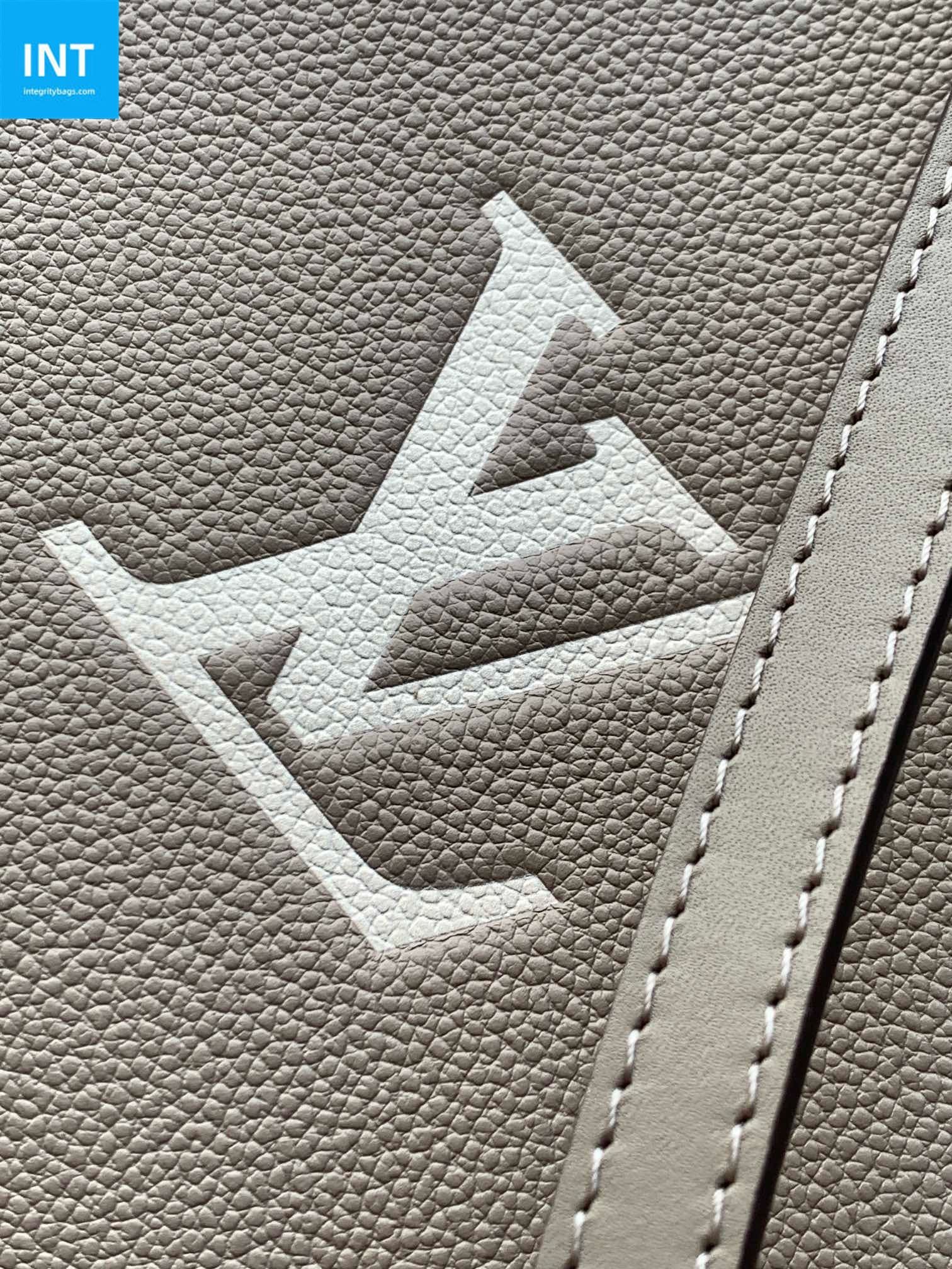Louis Vuitton OnTheGo MM Embossed - Image 9