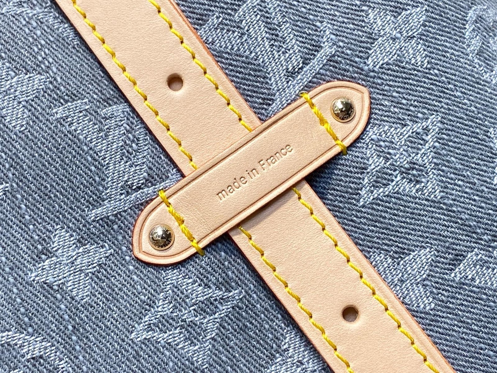 Louis Vuitton CarryAll MM Denim - Image 10