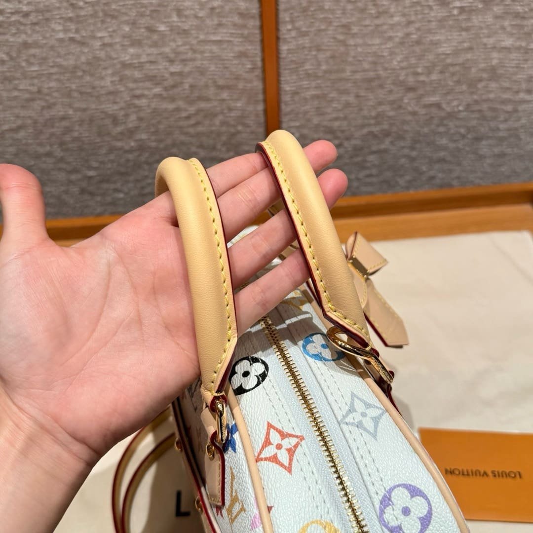 Louis Vuitton M13084 LV x TM Handbag East West - Image 8