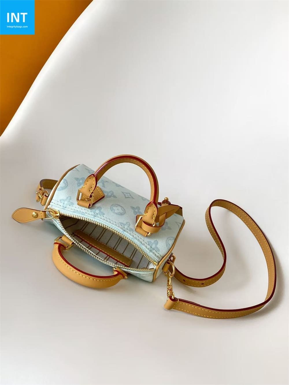 Louis Vuitton Nano Speedy Monogram - Image 11