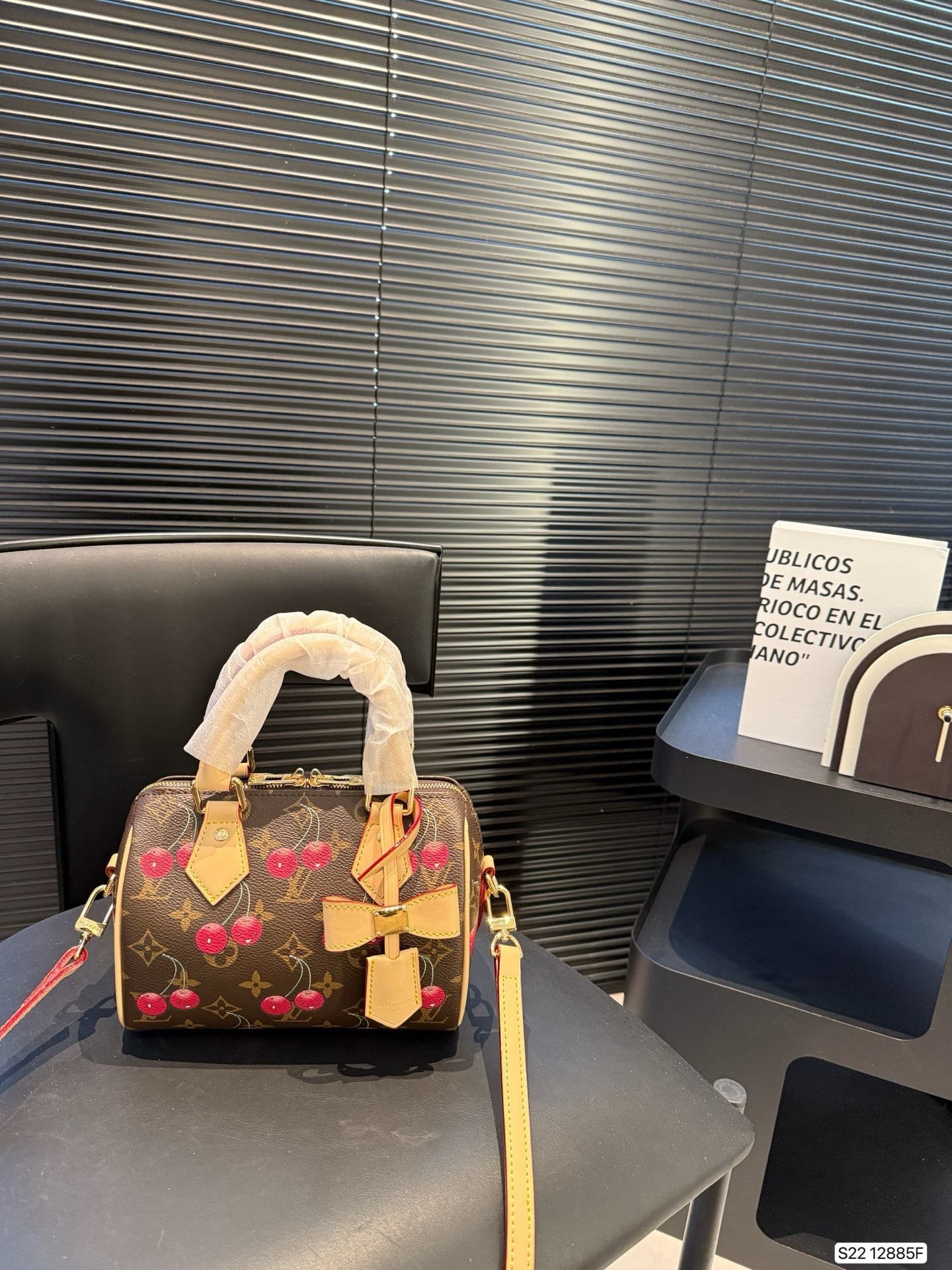 Louis Vuitton LV x TM Speedy 20 - Image 6