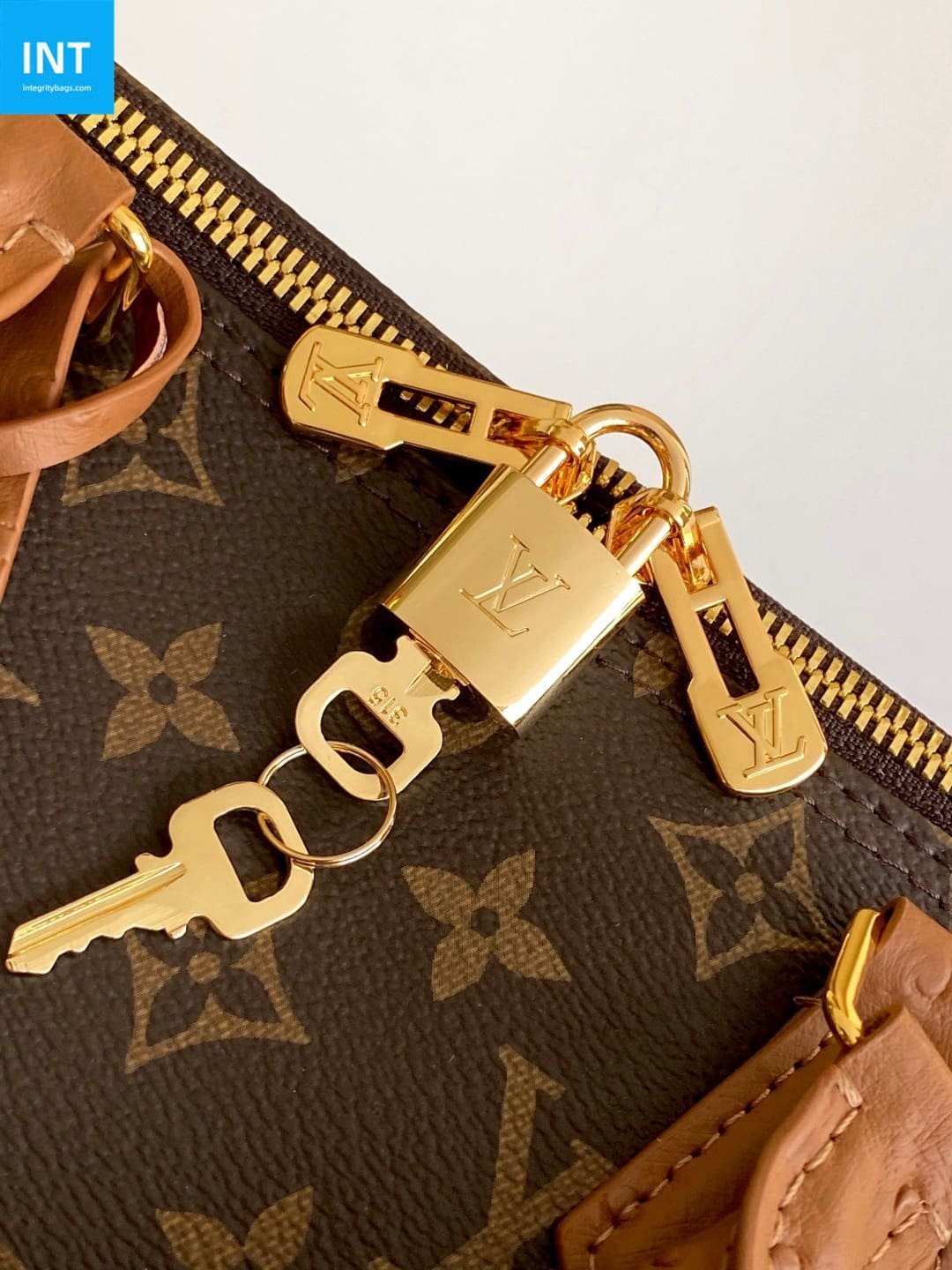Louis Vuitton Speedy Soft 30 Monogram - Image 5