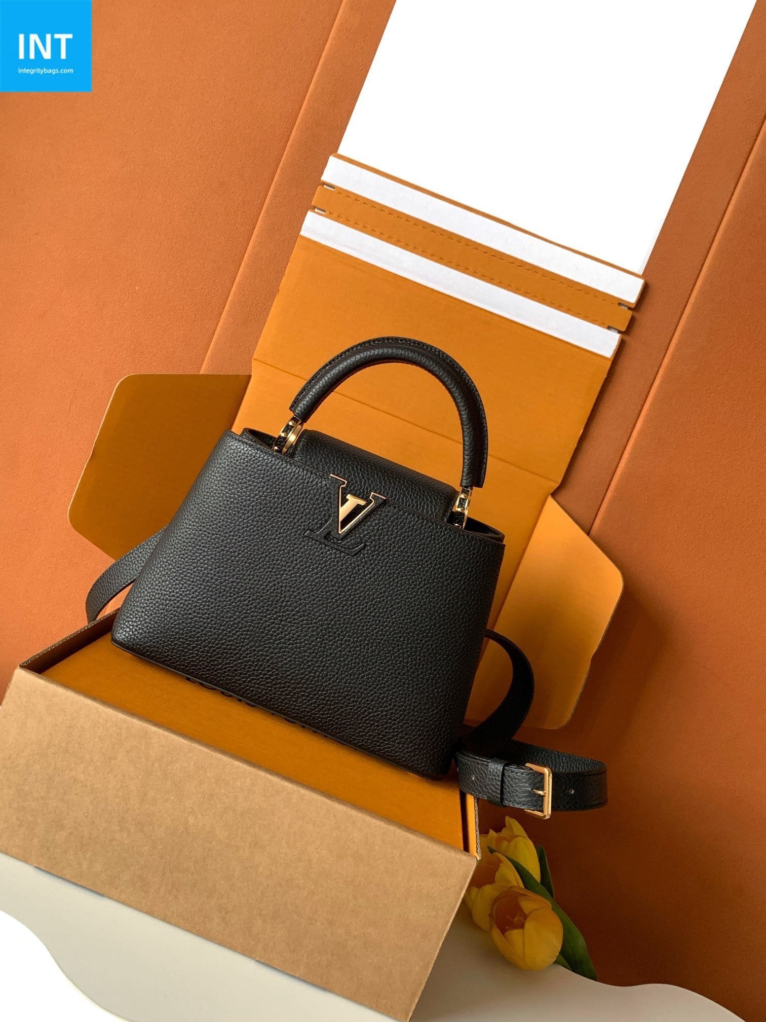 Louis Vuitton Capucines BB Taurillon - Image 3