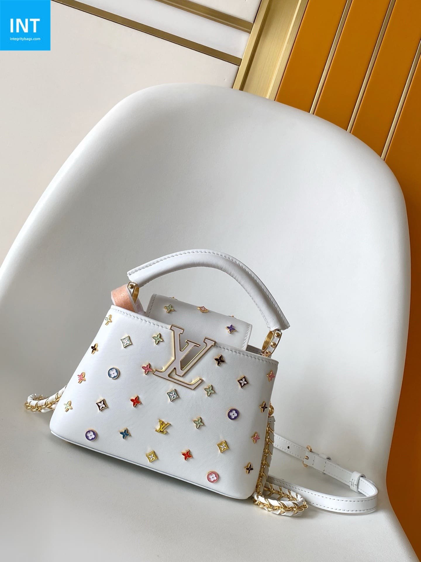 Alternative view of Louis Vuitton Capucines Mini Cowhide