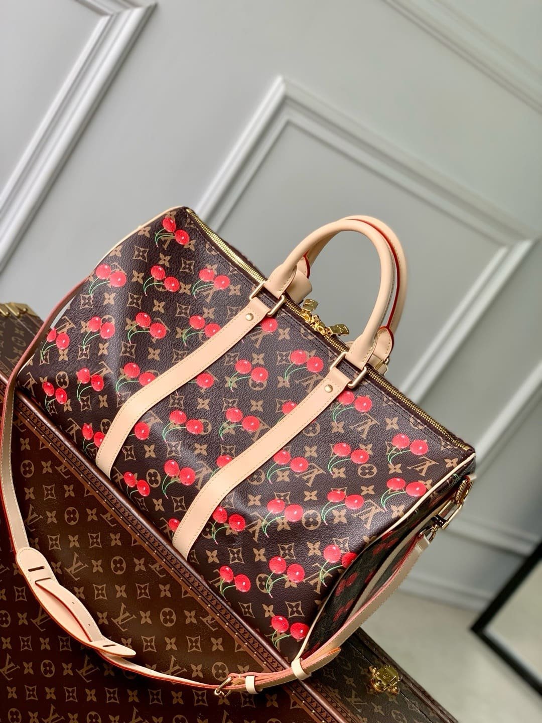 Alternative view of Louis Vuitton M13764 LV x TM Keepall Bandoulière 45