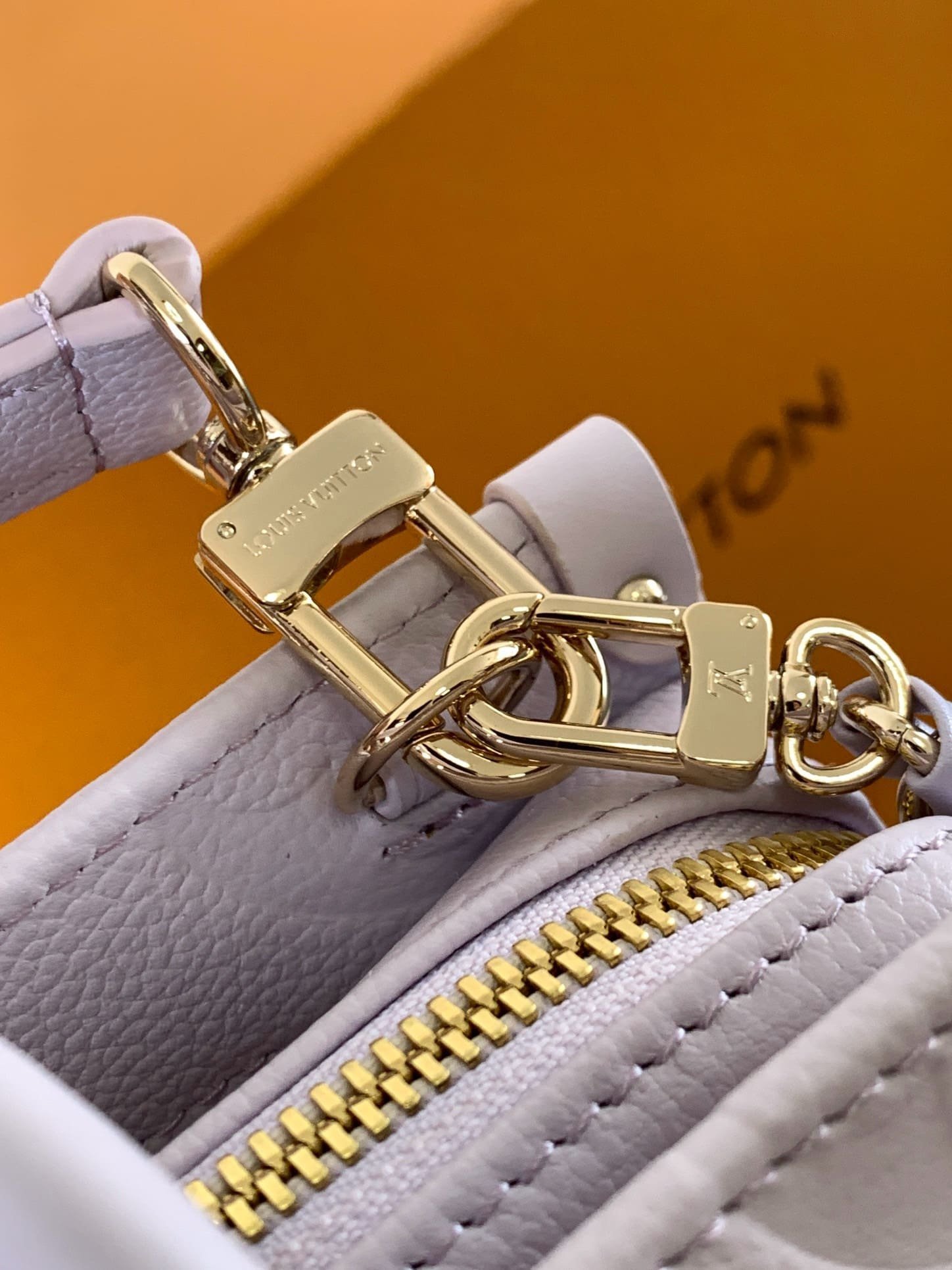 Louis Vuitton OnTheGo East West Embossed - Image 8