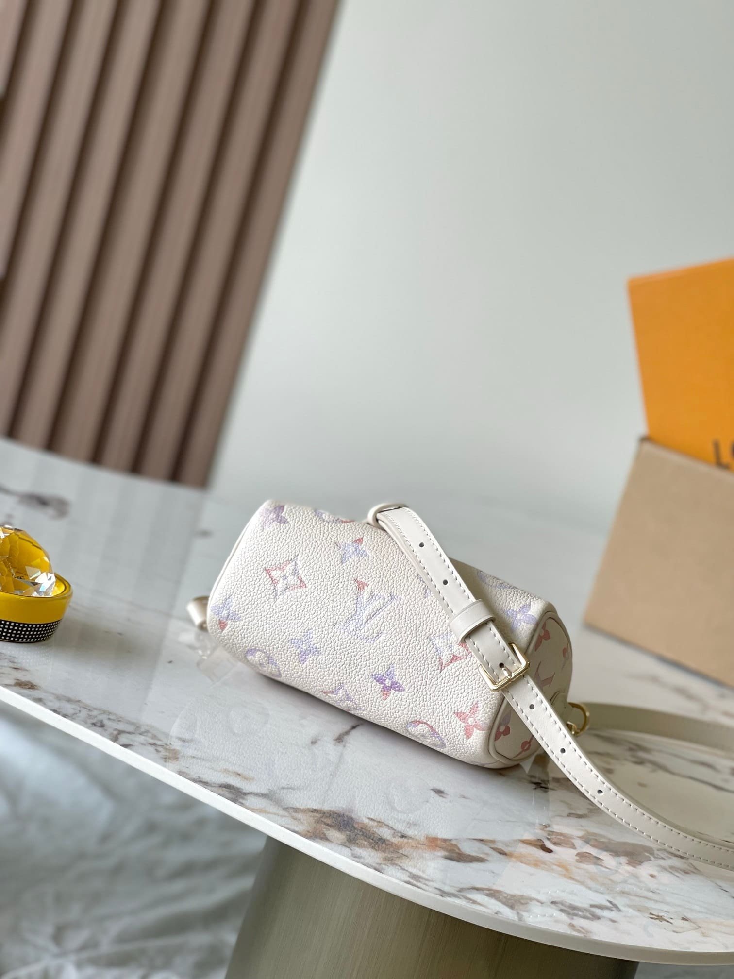 Louis Vuitton Nano Speedy Pastel - Image 5